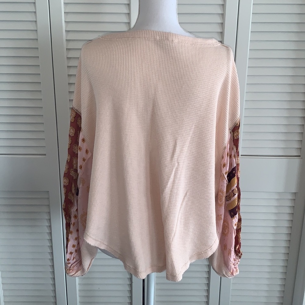 Free People We The Free Blossom Thermal Top Women’s Rose Waffle Shirt Size Small - Picture 3 of 9